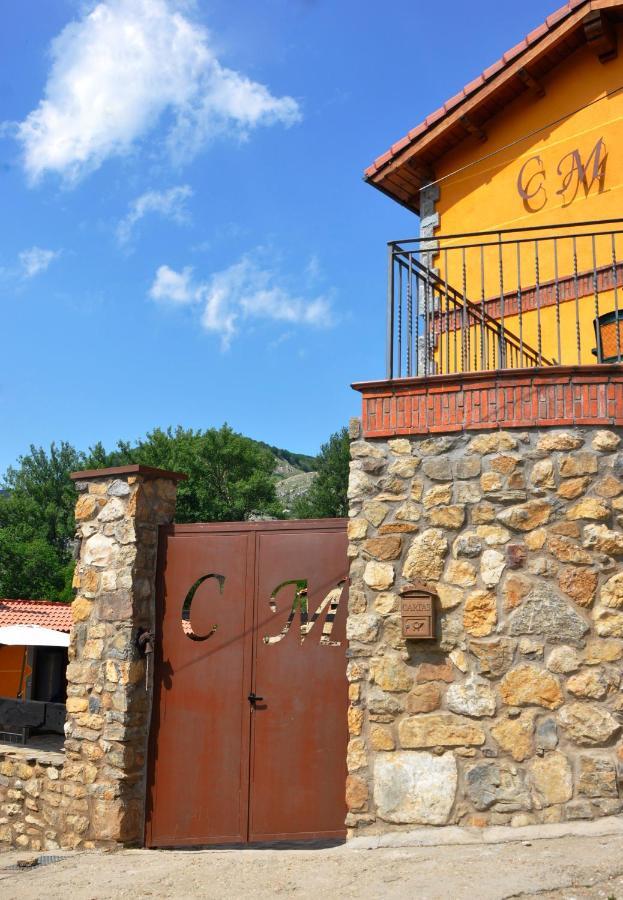 Apartamento Turistico Casas De Manuel La Pola de Gordon Экстерьер фото